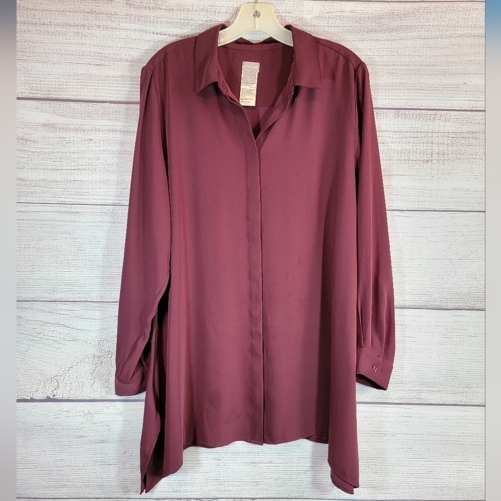 CHICO'S Button Up Blouse Burgundy Size 2 (12/14)
